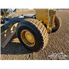Image 40 : 2015 JOHN DEERE 872G MOTOR GRADER