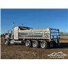 Image 4 : 2014 PETERBILT 367 TRI DRIVE SLEEPER DUMP TRUCK