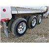 Image 39 : 2021 WESTERN STAR 4900SB TRI DRIVE DUMP TRUCK