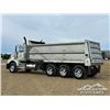 Image 4 : 2021 WESTERN STAR 4900SB TRI DRIVE DUMP TRUCK
