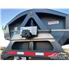 Image 48 : 2024 ROUGHNECK 38 FT TRI/A SIDE DUMP TRAILER