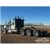 Image 4 : 2009 KENWORTH T800 TRI/A SLEEPER TRUCK TRACTOR