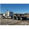 Image 4 : 2009 PETERBILT 389 TRI DRIVE SLEEPER CAB & CHASSIS