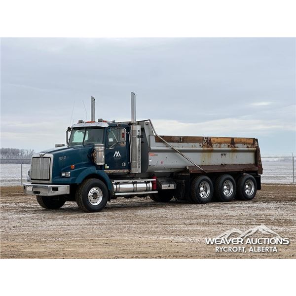 2009 WESTERN STAR 4900 TRI DRIVE DUMP TRUCK