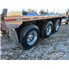 Image 37 : 2005 KENWORTH T800B TRI DRIVE SLEEPER DUMP TRUCK