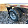 Image 42 : 2005 KENWORTH T800B TRI DRIVE SLEEPER DUMP TRUCK