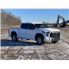 Image 2 : 2024 TOYOTA TUNDRA SR5 CREW CAB PICKUP