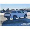 Image 3 : 2024 TOYOTA TUNDRA SR5 CREW CAB PICKUP