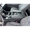 Image 6 : 2024 TOYOTA TUNDRA SR5 CREW CAB PICKUP