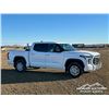 Image 2 : 2024 TOYOTA TUNDRA SR5 CREW CAB PICKUP