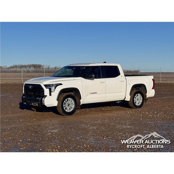 2024 TOYOTA TUNDRA SR5 CREW CAB PICKUP