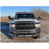 Image 29 : 2019 DODGE RAM 3500HD CREW CAB FLATBED TRUCK
