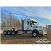Image 2 : 2022 WESTERN STAR 49X TRI/A SLEEPER TRUCK TRACTOR