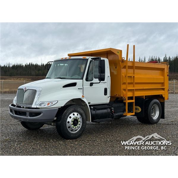 2008 INTERNATIONAL S/A DUMP TRUCK