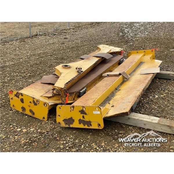 JOHN DEERE 410 ARTICULATED TRUCK GATES