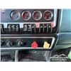 Image 22 : 2011 KENWORTH T800 TRI/A SLEEPER HYDRO VAC TRUCK