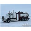Image 1 : 2013 PETERBILT 367 TRI/A SLEEPER COMBO VAC TRUCK