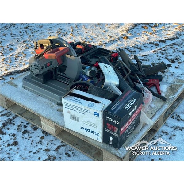 SKILSAW W/MISC SHOP TOOLS