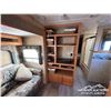 Image 18 : 2005 JAYCO EAGLE 29BHS 29 FT TRAVEL TRAILER