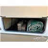 Image 46 : 2005 JAYCO EAGLE 29BHS 29 FT TRAVEL TRAILER