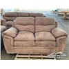 Image 7 : ULTRA PLUSH SOFA W/LOVESEAT & CHAIR