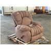 Image 2 : LUMBERJACK RECLINER CHAIR