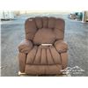 Image 5 : LUMBERJACK RECLINER CHAIR