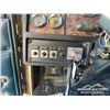 Image 17 : 1998 KENWORTH T800 T/A ROLL-OFF TRUCK