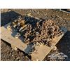 Image 3 : PALLET OF CHAINS AND CHAIN BOOMERS