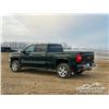Image 4 : 2015 GMC SIERRA SLT 2500HD CREW CAB PICKUP