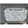 Image 6 : SKY JACK SJ9250 SCISSOR LIFT