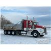 Image 2 : 2015 KENWORTH T800 TRI/A SLEEPER DUMP TRUCK