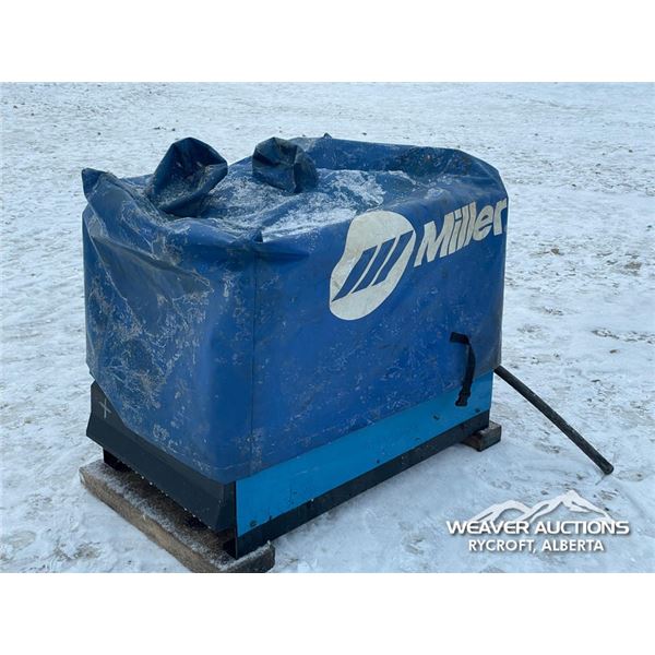 MILLER GOLD STAR 652 ELECTRIC WELDER