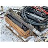 Image 6 : MISC HYDRAULIC RAMS W/PARTS