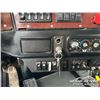 Image 18 : 2016 WESTERN STAR 4900 TRI/A SLEEPER TRUCK TRACTOR