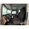 Image 17 : 2000 PETERBILT 330 T/A TRUCK TRACTOR