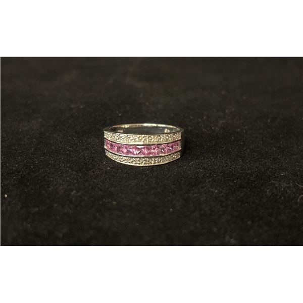 APPROX 10K LADIES RING SET WITH DIAMONDS AND TOURMALINE (3.6G)
