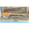 Image 1 : SAMICK LB-11 SUNBURST BASS GUITAR WITH HARDSHELL CASE