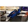 Image 3 : SHELF OF ASSORTED LARGE TOOLS, EXTENSION CORD, PRY BARS, BOLT CUTTERS, & MOBILE HYDRAULIC FLOOR