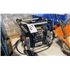 Image 1 : BOSCH POWERBOSS PORTABLE COMMERCIAL JOB SITE RADIO / CHARGER / POWER BAY