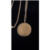 Image 2 : APPROX 18K CHAIN (28") WITH APPROX 18K PENDANT SET WITH 1986 SINGAPORE GOLD COIN (26.1G)