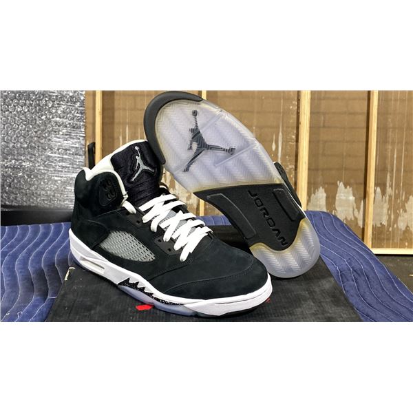 PAIR OF NIKE AIR JORDAN 5 RETRO "OREO" SIZE M11 *AUTHENTICITY UNKNOWN*