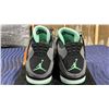 Image 5 : PAIR OF NIKE AIR JORDAN 4 RETRO "GREEN GLOW" SIZE M11.5 *AUTHENTICITY UNKNOWN*