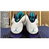 Image 5 : PAIR OF NIKE AIR JORDAN 5 RETRO "GRAPE" SIZE M12 *AUTHENTICITY UNKNOWN*