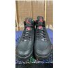 Image 3 : PAIR OF NIKE AIR JORDAN 5 RETRO 3LAB5 "INFARED" SIZE M10.5 *AUTHENTICITY UNKNOWN*