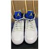 Image 3 : PAIR OF NIKE AIR JORDAN 5 RETRO "LANEY" SIZE M10 *AUTHENTICITY UNKNOWN*