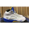 Image 4 : PAIR OF NIKE AIR JORDAN 5 RETRO "LANEY" SIZE M10 *AUTHENTICITY UNKNOWN*