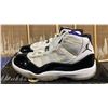 Image 2 : PAIR OF NIKE AIR JORDAN 11 RETRO "CONCORD" SIZE M8 *AUTHENTICITY UNKNOWN*