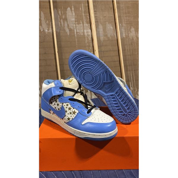PAIR OF NIKE SUPREME X DUNK HIGH PRO SB SIZE M10.5 *AUTHENTICITY UNKNOWN*