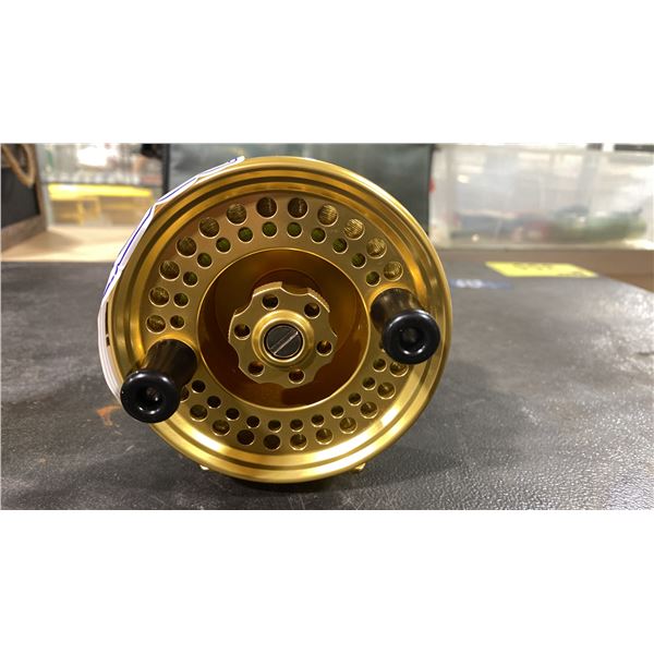 ISLANDER MR2 LA GOLD MOOCHING REEL